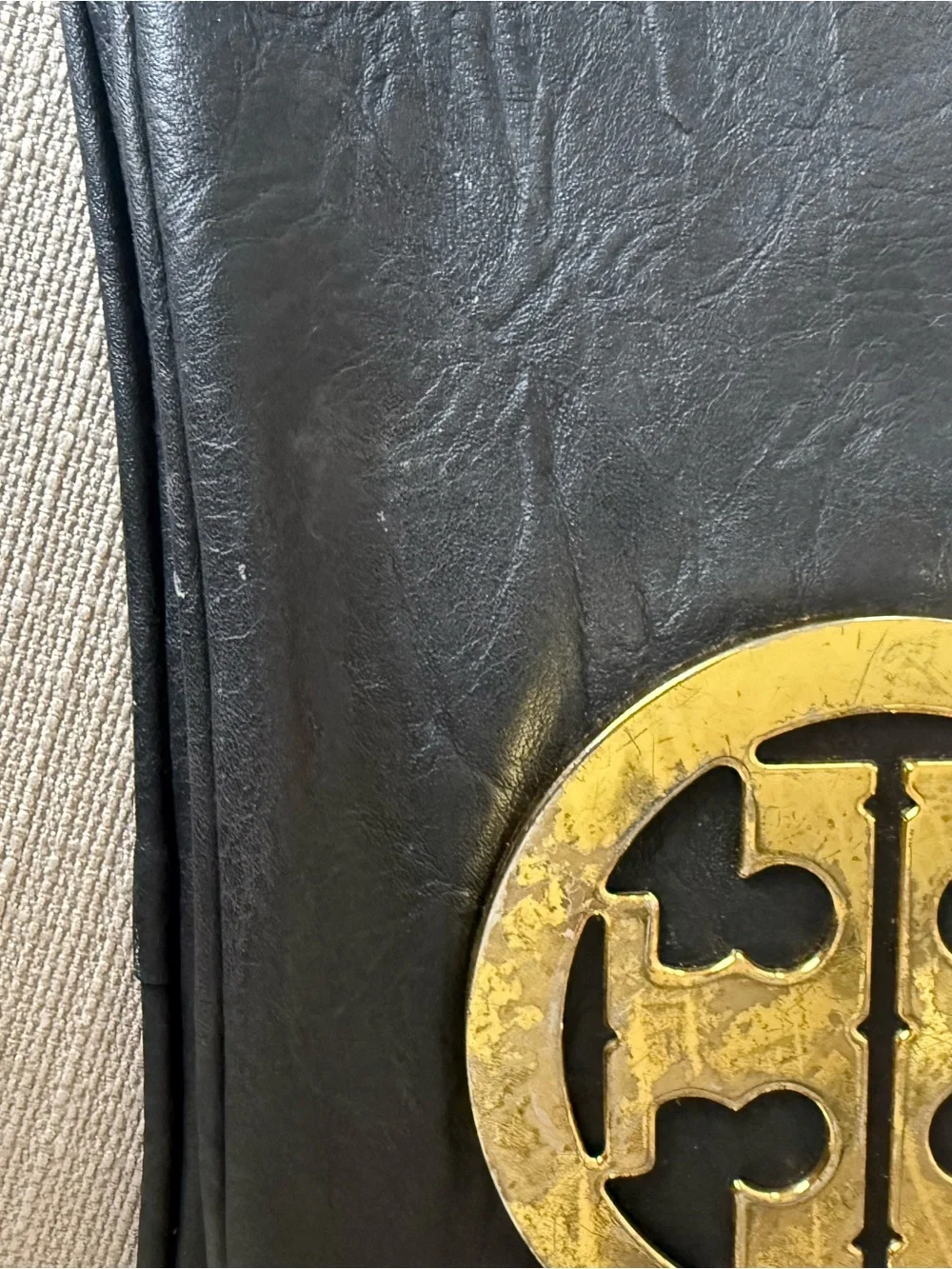 Tory Burch Reva Fold Over Clutch Black Leather Shoulder Bag Gold Logo
